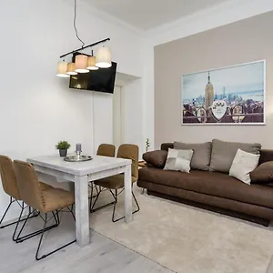 Appartement The Lohmeyer, 2 Sep Schlafzimmer, Familien- Und Gruppenfreundlich, Berlijn